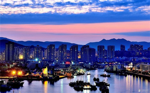 7口辣火锅杯在费县有几家加盟店